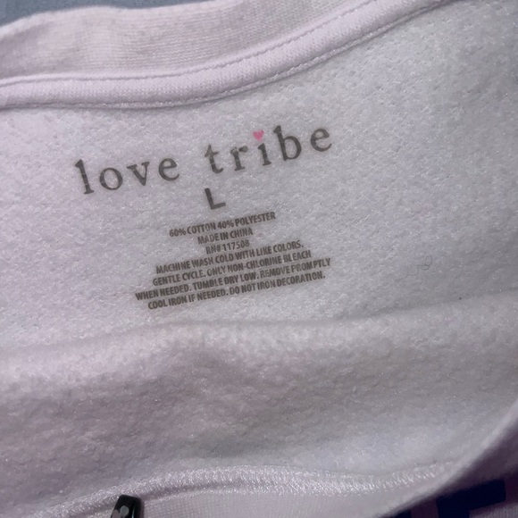 Love Tribe BOMBSHELL Large crop sweater - Picture 3 of 3